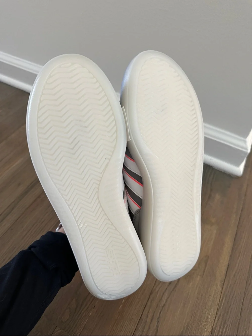 Adidas - Picture 4 of 6